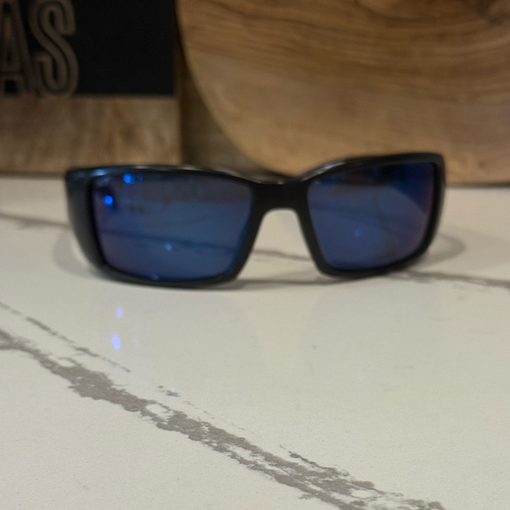 Men’s Costas Jose